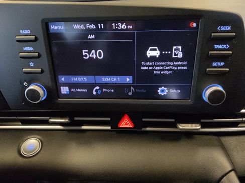 Used 2021 Hyundai Elantra SEL FWD image 25