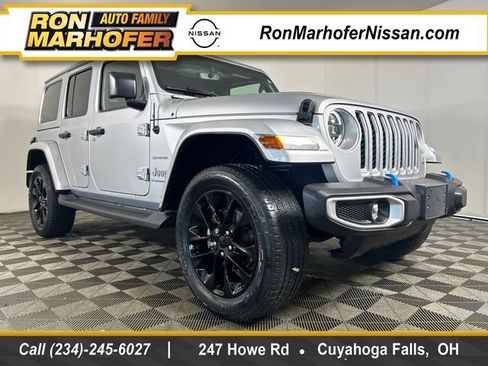 Used 2023 Jeep Wrangler Unlimited Sahara w/ Cold Weather Group AWD/4WD image 1