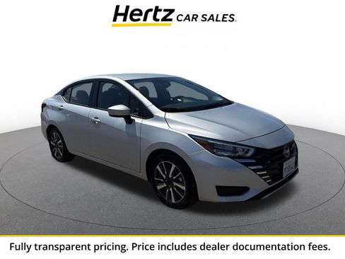 Used 2025 Nissan Versa SV FWD image 1