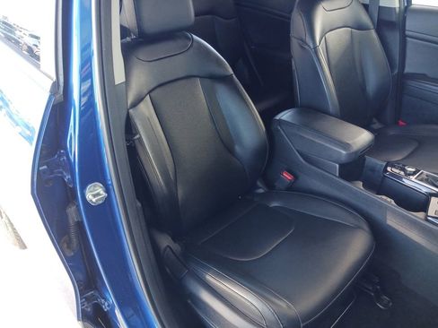 Used 2023 Kia Sportage EX image 27