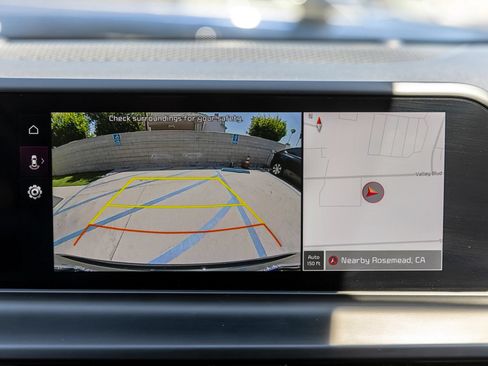 Used 2025 Kia Seltos S FWD image 19