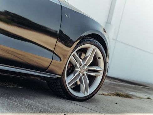 Used 2009 Audi S5 4.2 AWD/4WD image 25
