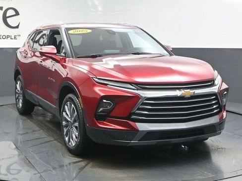 Certified 2025 Chevrolet Blazer Premier w/ Driver Confidence II Package image 50