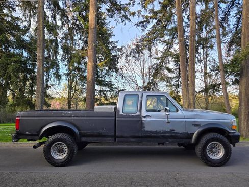 Used 1997 Ford F250 4x4 SuperCab Heavy Duty image 3