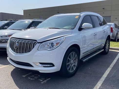 Used 2017 Buick Enclave Leather FWD image 2