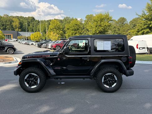 Used 2022 Jeep Wrangler Rubicon w/ LED Lighting Group AWD/4WD image 2