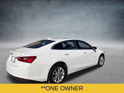 Used 2024 Chevrolet Malibu LT image 4