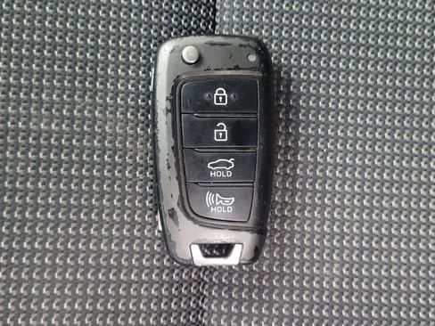Used 2021 Hyundai Accent SE FWD image 32