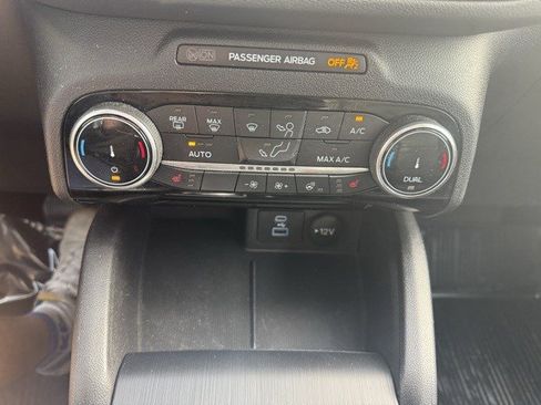 Certified 2022 Ford Escape SEL image 22