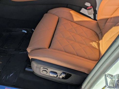 New 2026 BMW X5 xDrive40i image 4