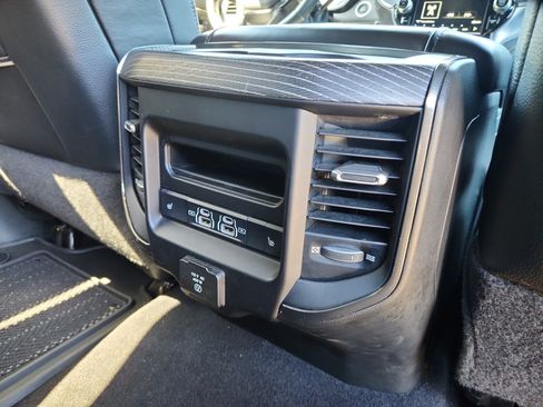 Used 2021 RAM 2500 Limited AWD/4WD image 33