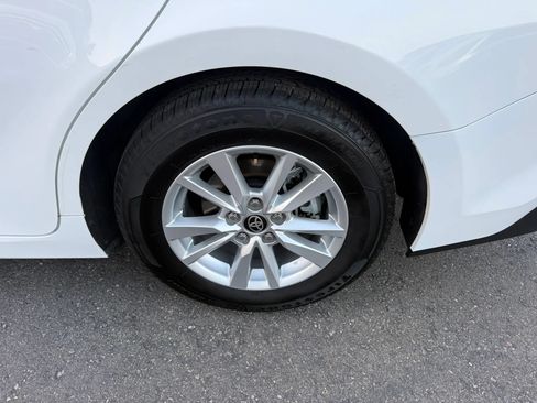 Used 2025 Toyota Camry LE FWD image 12