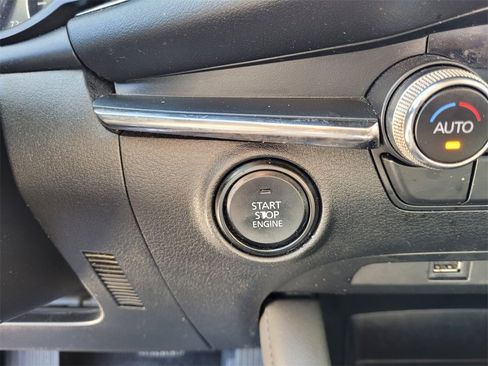 Used 2019 MAZDA MAZDA3 Sedan w/ Preferred Package image 28