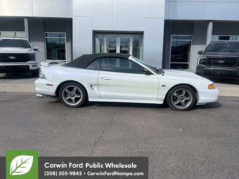 Used 1994 Ford Mustang GT image 8