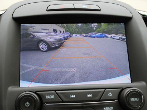 Used 2014 Buick LaCrosse Leather image 9