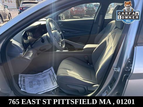 Used 2023 Hyundai Elantra SEL w/ Convenience Package image 13