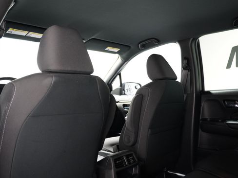 Used 2021 Honda Passport Sport image 16