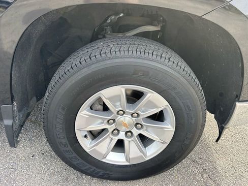 Used 2025 Chevrolet Silverado 1500 LT image 10