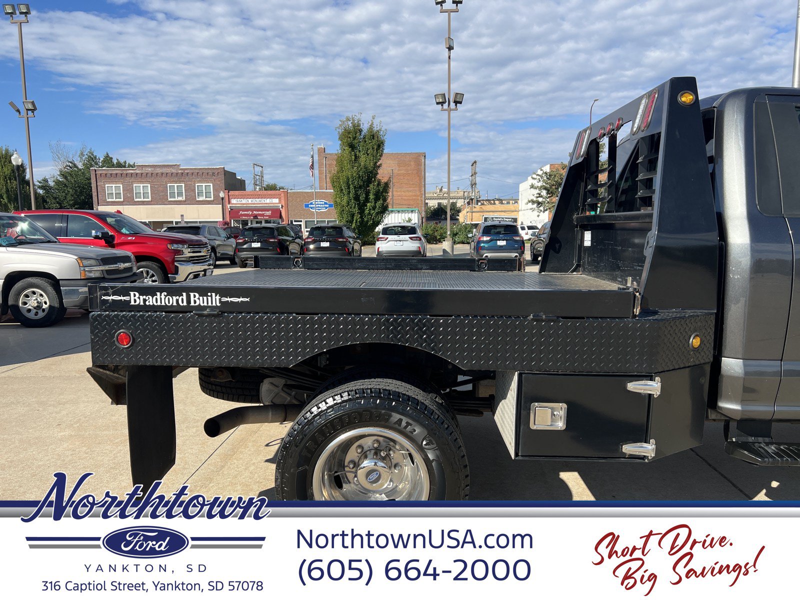 Used 2017 Ford F350 XLT w/ XLT Value Package AWD/4WD image 6