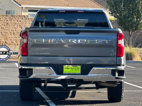 Used 2021 Chevrolet Silverado 1500 LT image 11