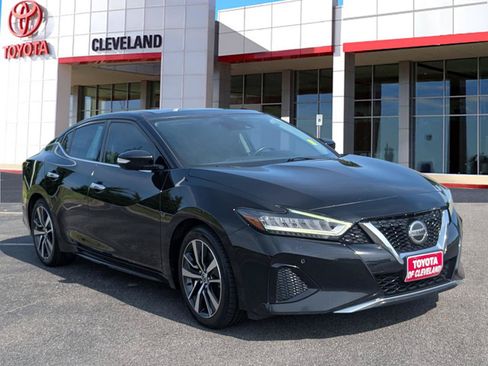 Used 2020 Nissan Maxima 3.5 SL w/ Floor Mat Group FWD image 2