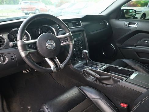 Used 2014 Ford Mustang GT Premium w/ Equipment Group 402A image 10