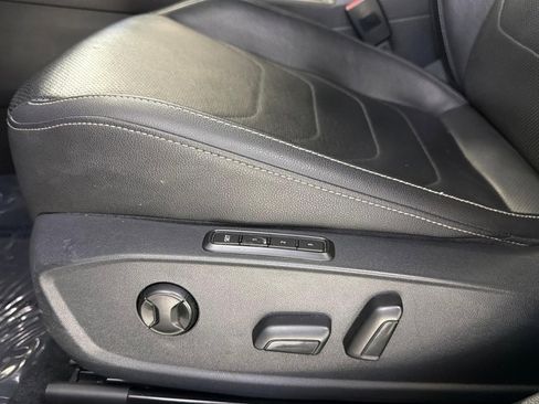Used 2021 Volkswagen Jetta SEL Premium FWD image 14