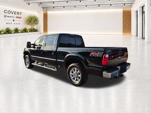 Used 2016 Ford F250 Lariat w/ Lariat Ultimate Package AWD/4WD image 10