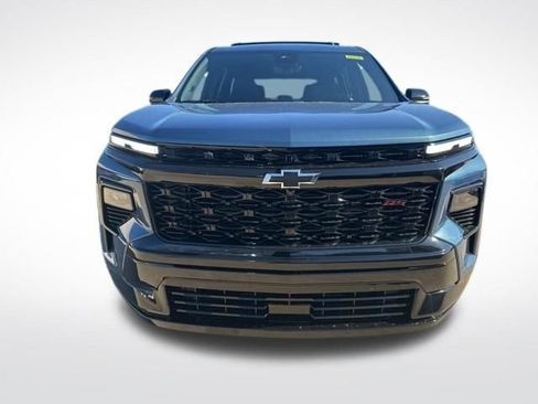 New 2026 Chevrolet Traverse RS w/ LPO, Floor Liner Package image 8