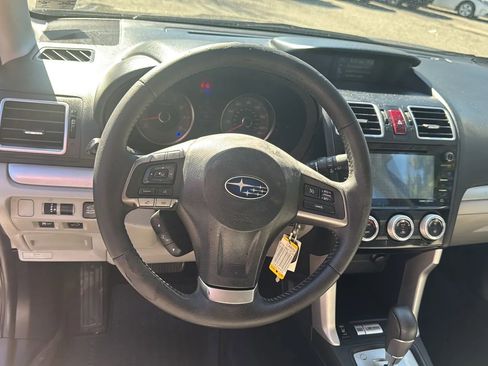 Used 2016 Subaru Forester 2.5i Limited image 9