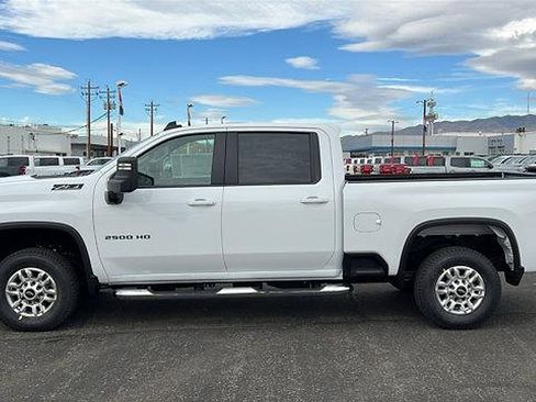New 2026 Chevrolet Silverado 2500 LT w/ All Star Edition image 9