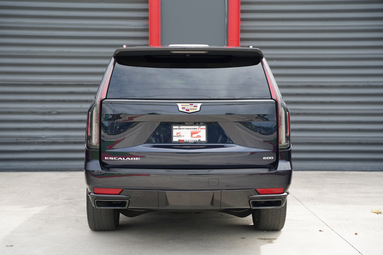 Used 2024 Cadillac Escalade ESV Sport AWD/4WD image 4