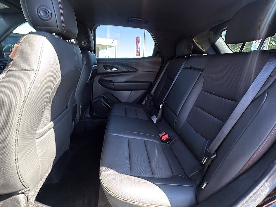 Used 2022 Chevrolet TrailBlazer RS FWD image 24