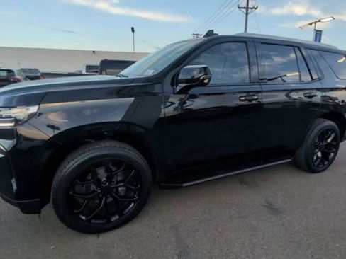 Used 2023 Chevrolet Tahoe LT w/ Luxury Package image 4