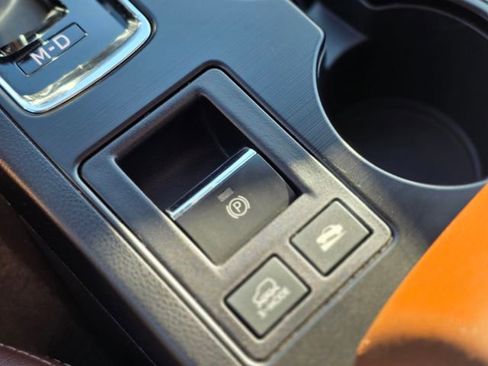 Used 2018 Subaru Outback 2.5i Touring image 34