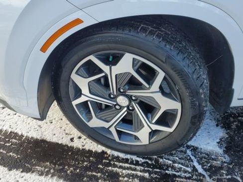 Used 2021 Hyundai Palisade Calligraphy w/ Winter Package image 3