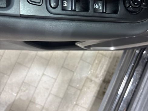 Used 2022 Jeep Renegade Latitude image 13