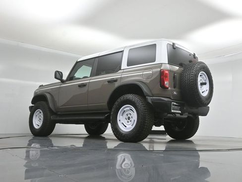 New 2026 Ford Bronco Heritage Edition AWD/4WD image 48