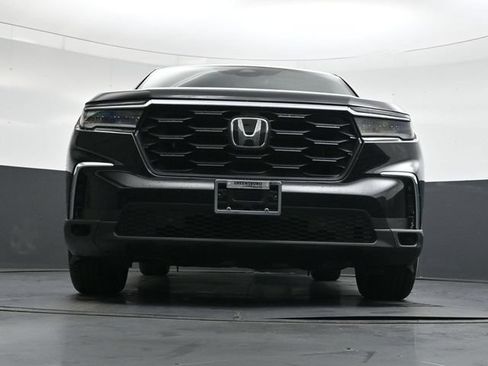 Used 2023 Honda Pilot LX image 36