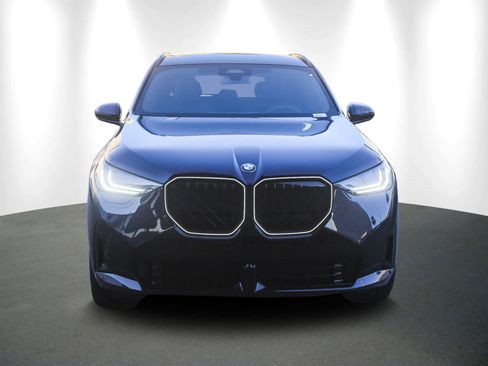 New 2026 BMW X3 xDrive30 w/ M Sport Package image 2