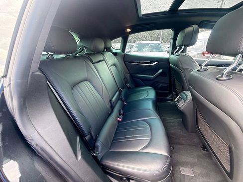 Used 2023 Maserati Levante Modena AWD/4WD image 30