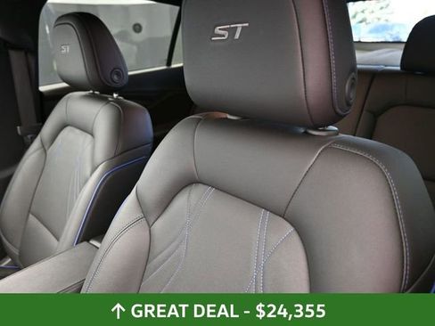 Used 2025 Buick Envista Sport Touring image 21