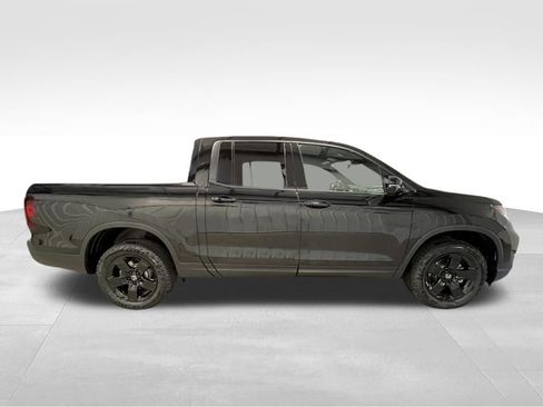 New 2026 Honda Ridgeline Black Edition image 7