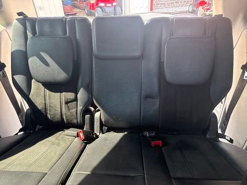 Used 2019 Dodge Grand Caravan SXT FWD image 11