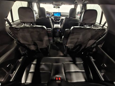 Used 2026 Ford Explorer ST-Line AWD/4WD image 30