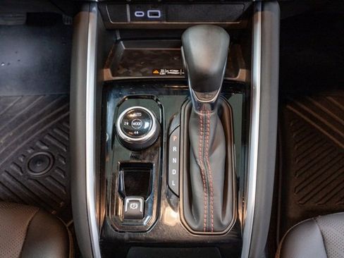 Used 2025 Chevrolet Colorado Z71 w/ Z71 Convenience Package 2 image 20