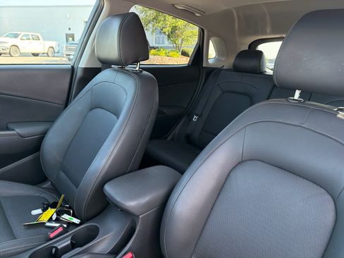 Used 2018 Hyundai Kona Ultimate AWD/4WD image 12