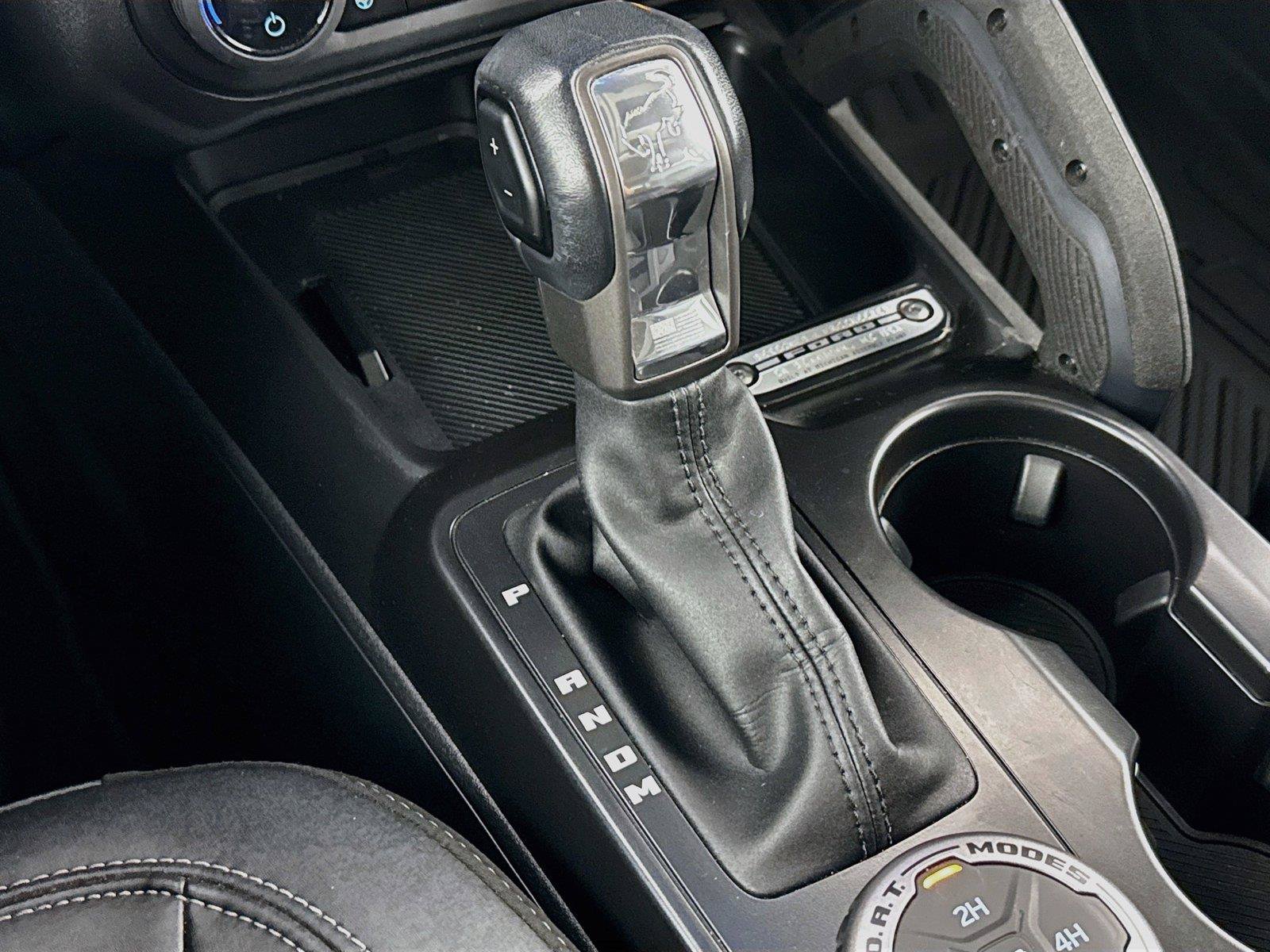Used 2025 Ford Bronco Badlands AWD/4WD image 23
