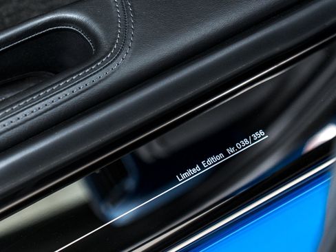 Used 2011 Porsche 911 Speedster image 47