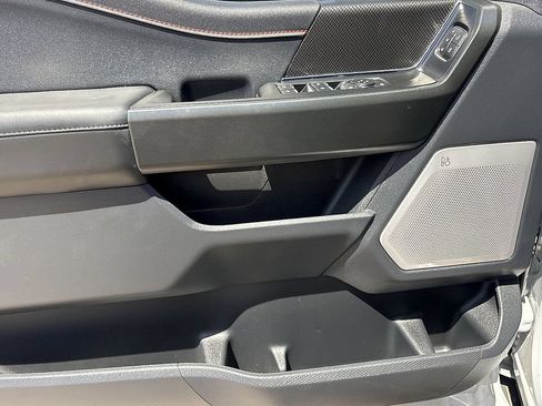 Used 2025 Ford F150 Raptor AWD/4WD image 15